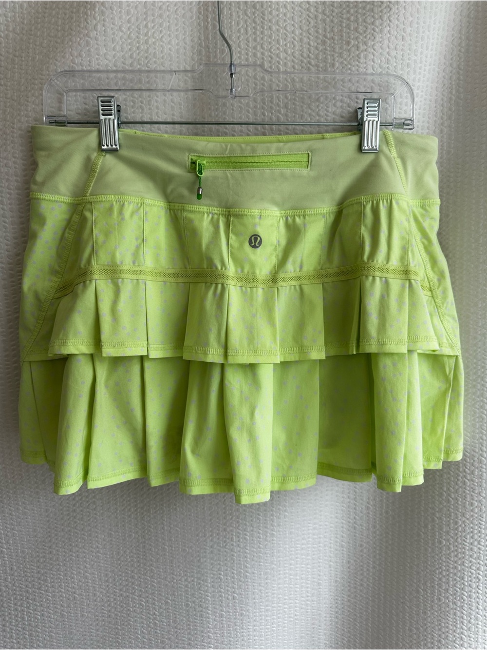 LULULEMON Pace Setter Skirt Faded Zap Green Polka Dot Tennis Skort Size 8
